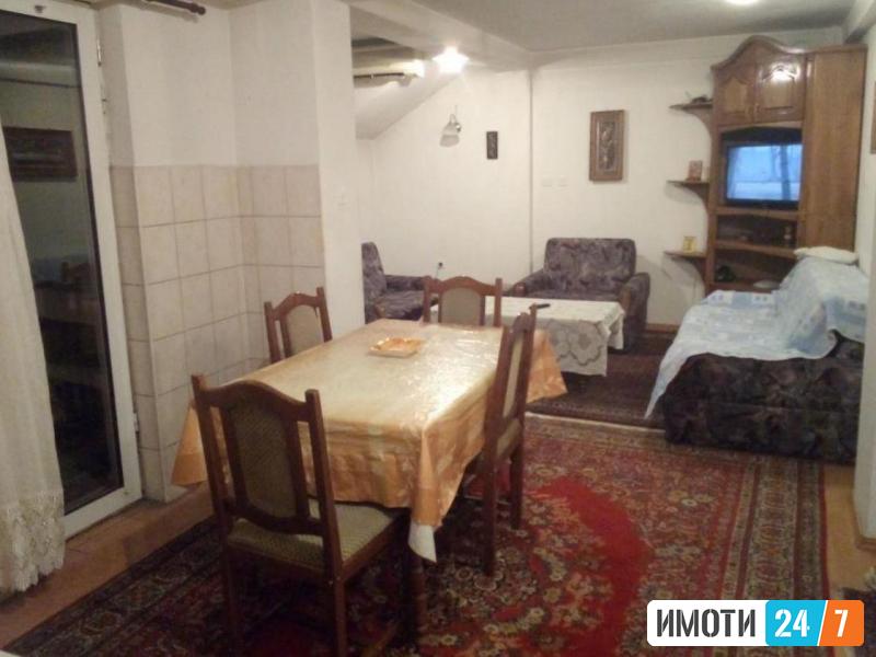 УРБАН ЛИВИНГ продава наместен стан 50м2 во Аеродром