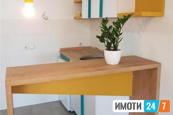 УРБАН ЛИВИНГ издава празен трособен стан во Карпош 1