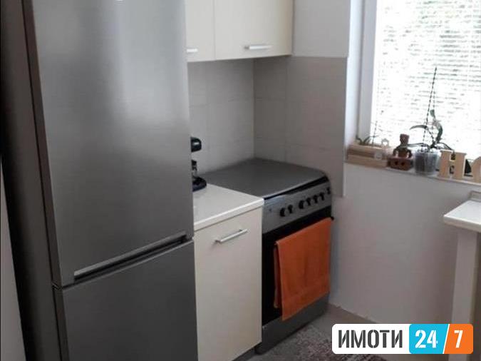 Урбан Ливинг продава 2 стана во Карпош 4