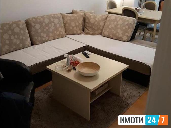 Урбан Ливинг продава 2 стана во Карпош 4