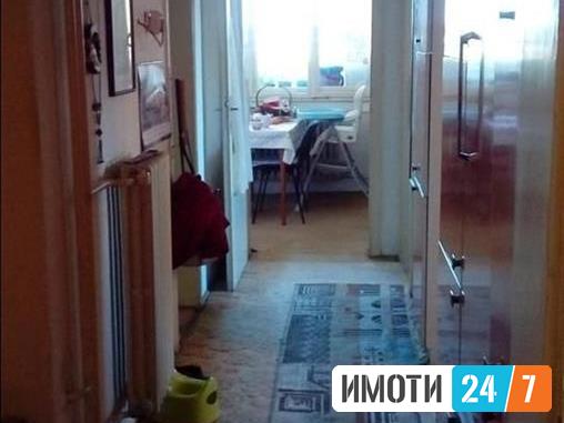 УРАБ ЛИВИНГ продава стан 76 м2 во Острово-Аеродром