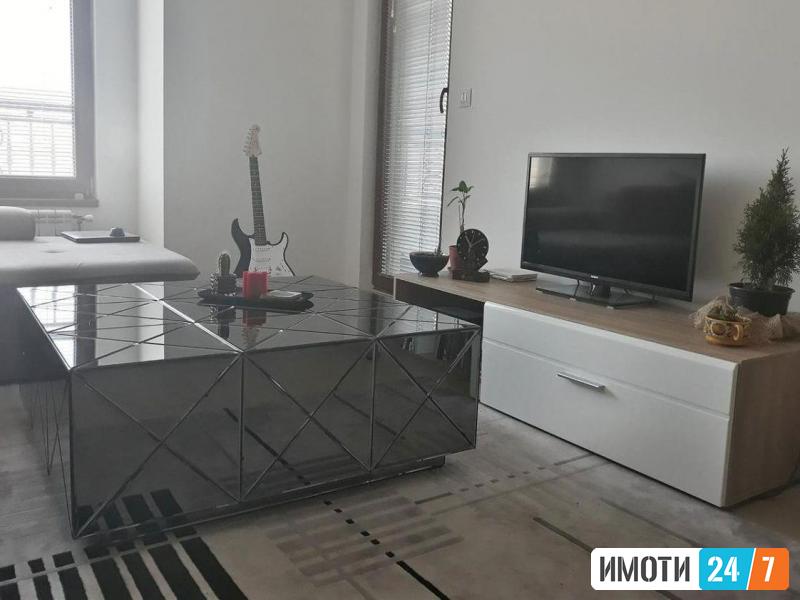 Урбан Ливинг продава 2 собен стан во Кисела Вода