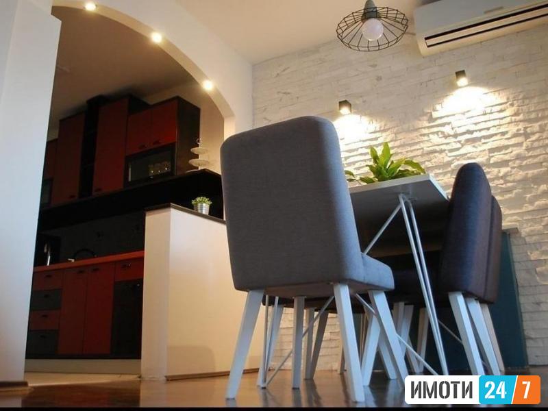 Урбан ливинг продава 3 собен стан од 91м2 во Центар