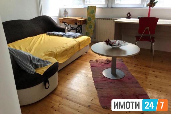 Se izdava funkcionalno namesten stan vo Centar- Debar Maalo