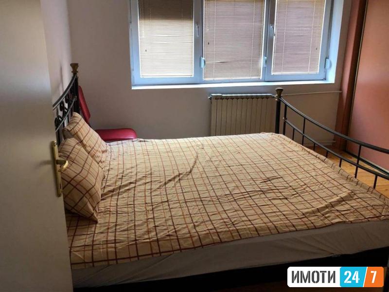 Se izdava funkcionalno namesten stan vo Centar- Debar Maalo