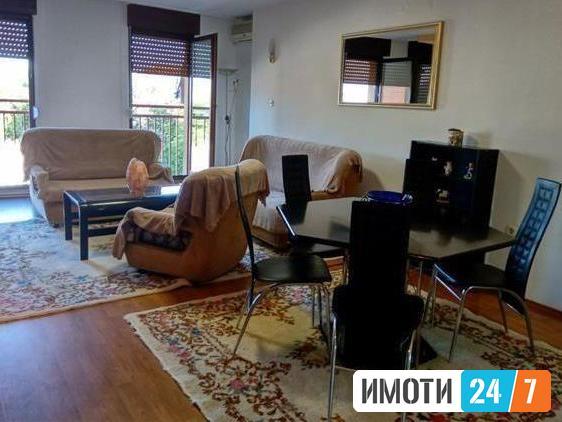 Se izdava trosoben stan vo Debar Maalo