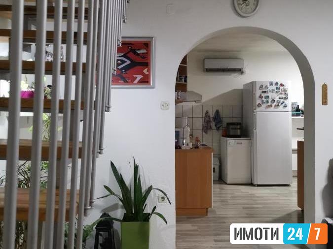 Се продава семејна куќа од 134м2 Населба Лисиче