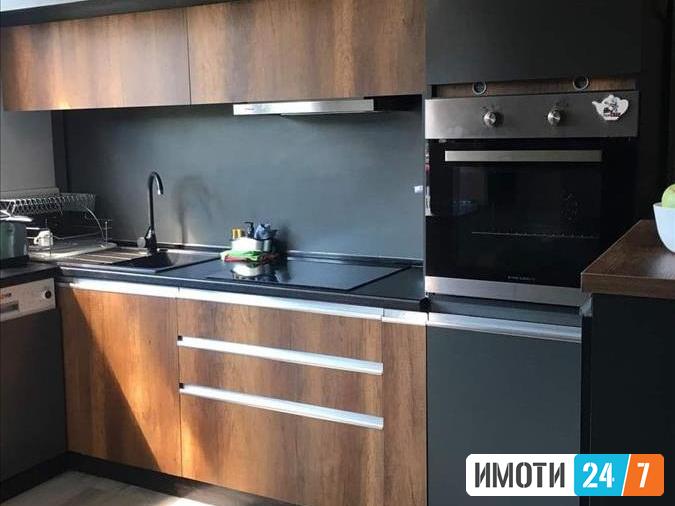 Се продава наместен стан 93м2Карпош 4
