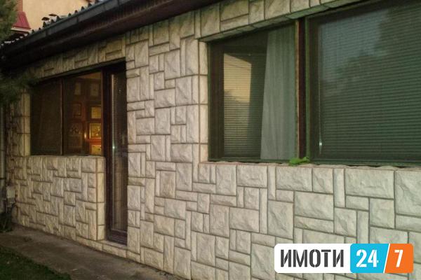 Се продава семејна куќа 80м2;насЛисиче