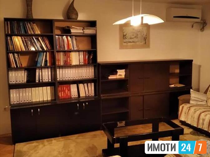 Се продава стан 79м2Ново Лисиче
