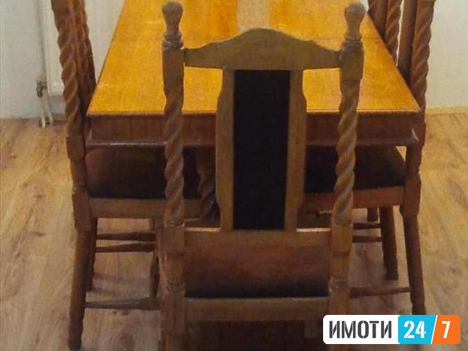 Се продава одличен трособен стан 55м2Кисела Вода