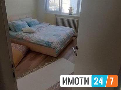 Се продава одличен трособен стан 64м2Кисела Вода