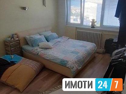 Се продава одличен трособен стан 64м2Кисела Вода