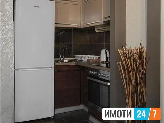 Се продава одличен луксузен наметен стан 84м2Аеродром
