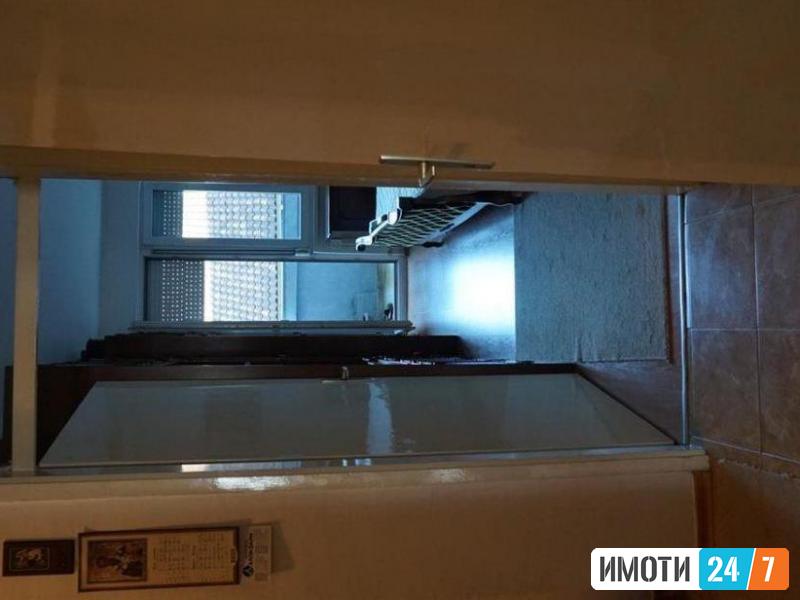 Се продава стан 85м2Маџари