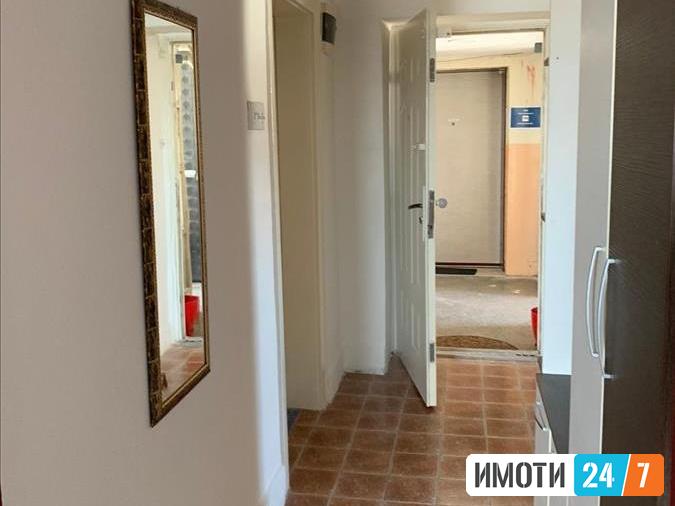 Се изнајмува двособен наместен станЦентар