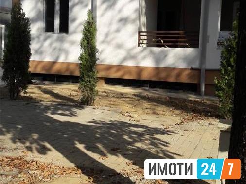 Се продава стан 90м2Автокоманда