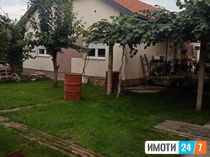 Се продава семејна куќа 114м2Ново Лисиче