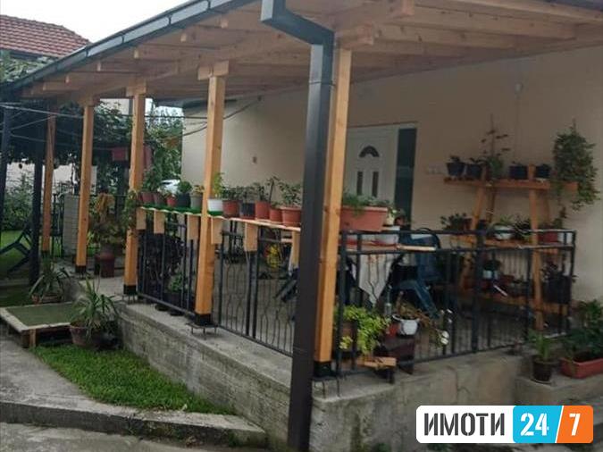 Се продава семејна куќа 114м2Ново Лисиче