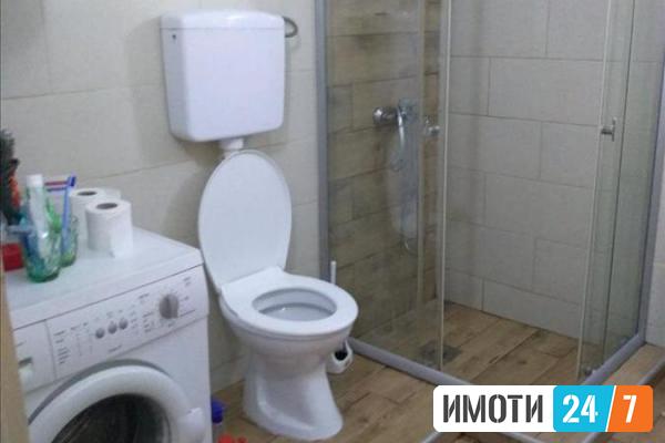 Се продава стан 79м2Центар