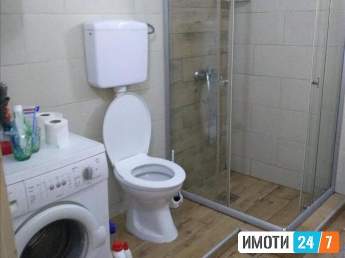 Се продава стан 79м2Центар