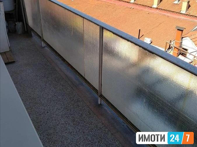 Се продава стан 79м2Центар