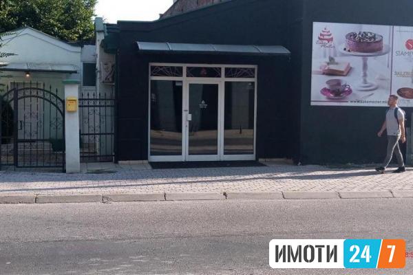 Се издава деловен простор 45м2Центар