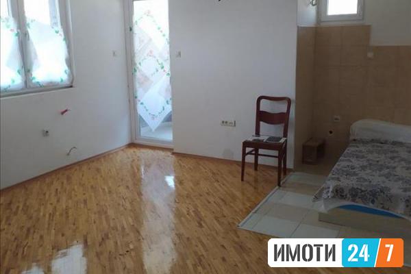 Се продава стан 36м2+ галеријаРузвелтова