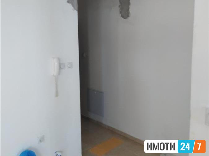 Се продава стан 36м2+ галеријаРузвелтова
