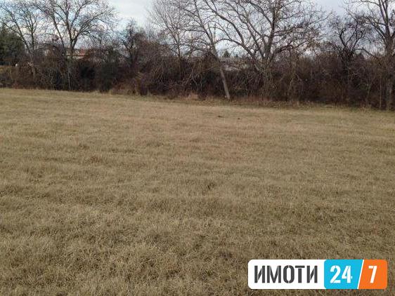 Se prodava gradezna parcela 3290m2Karpos ekstra lokacija