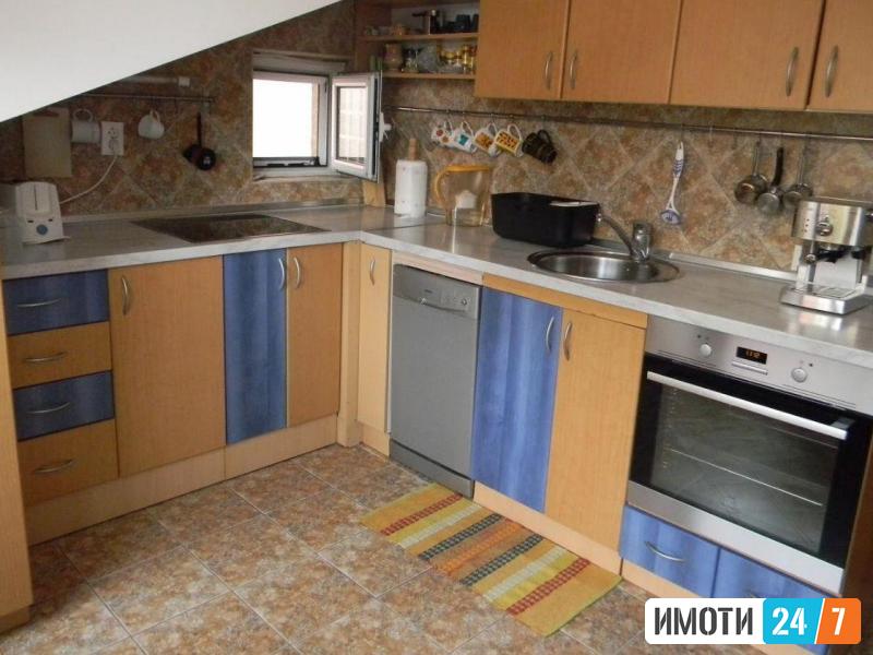 Се продава комфорен стан 120м2Козле