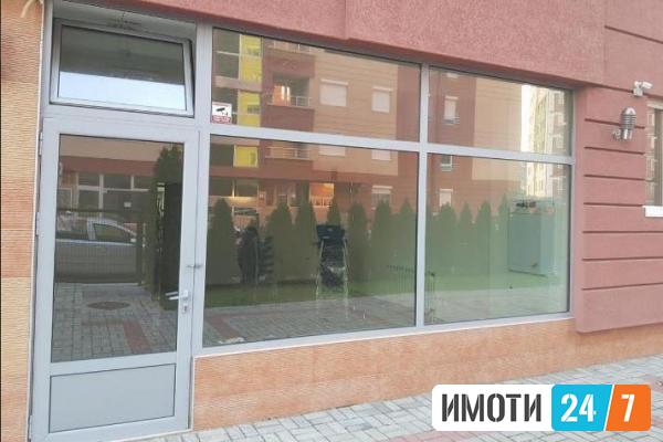 Се изнајмува деловен простор 85м2Аеродорм