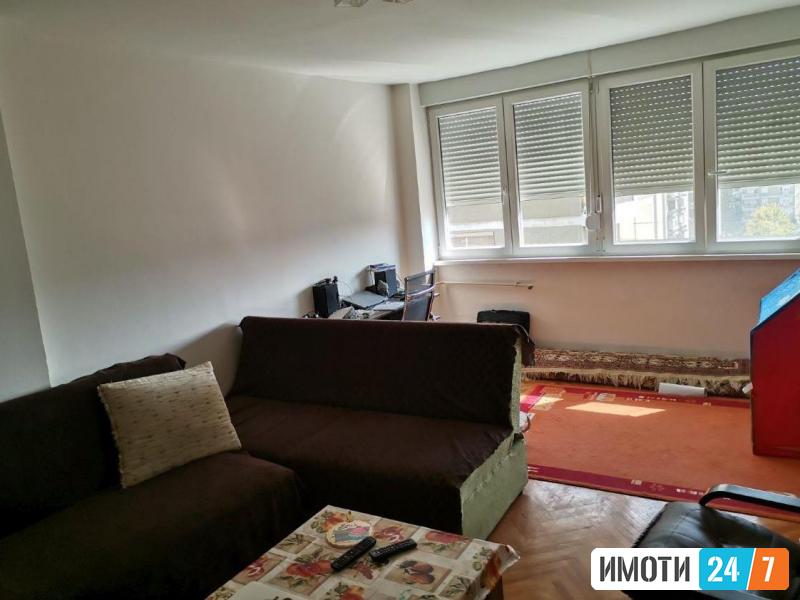 Се продава двособен стан 60м2Тафталиџе 1