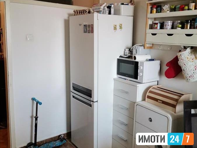 Се продава двособен стан 60м2Тафталиџе 1