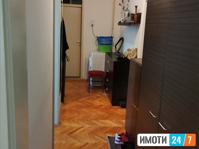 Се продава двособен стан 60м2Тафталиџе 1