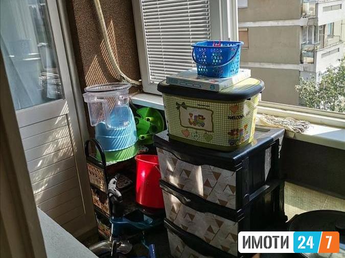 Се продава двособен стан 60м2Тафталиџе 1