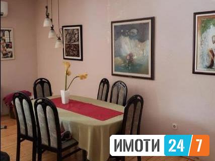 Се продава куќа 200м2Козле