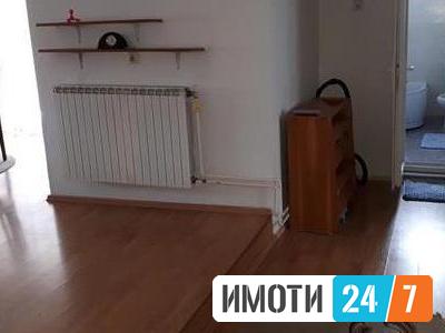 Се продава трособен стан 83м2Буњаковец