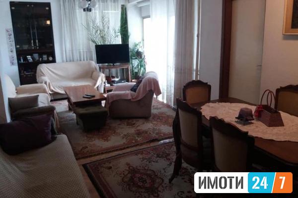 Се продава стан 96м2 одлична локацијаКозле