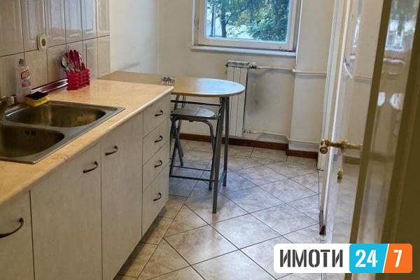 Се издава трособен стан 54м2Карпош 4