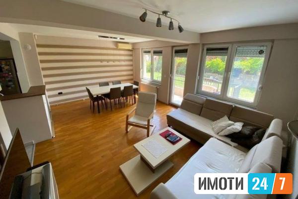 Се продава луксузен стан 84м2 со дворБардовци