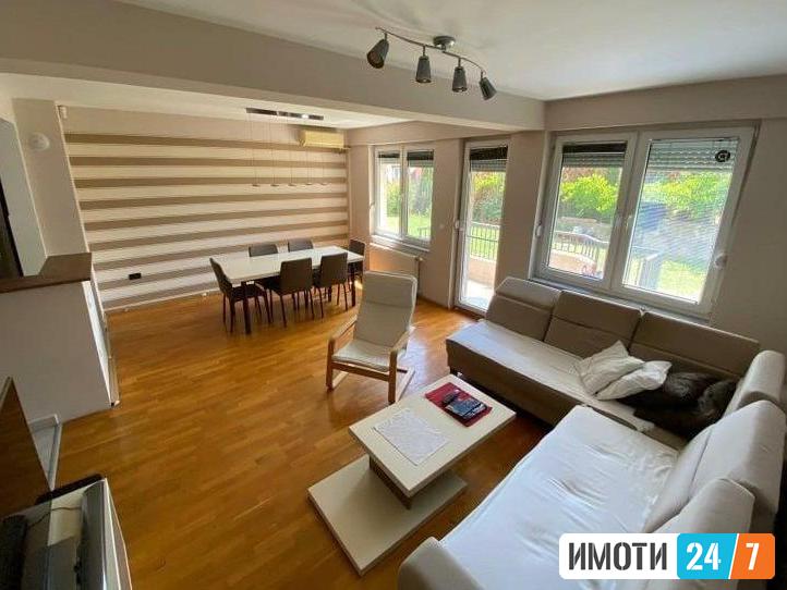 Се продава луксузен стан 84м2 со дворБардовци