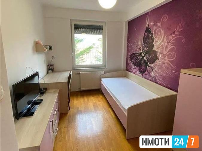 Се продава луксузен стан 84м2 со дворБардовци