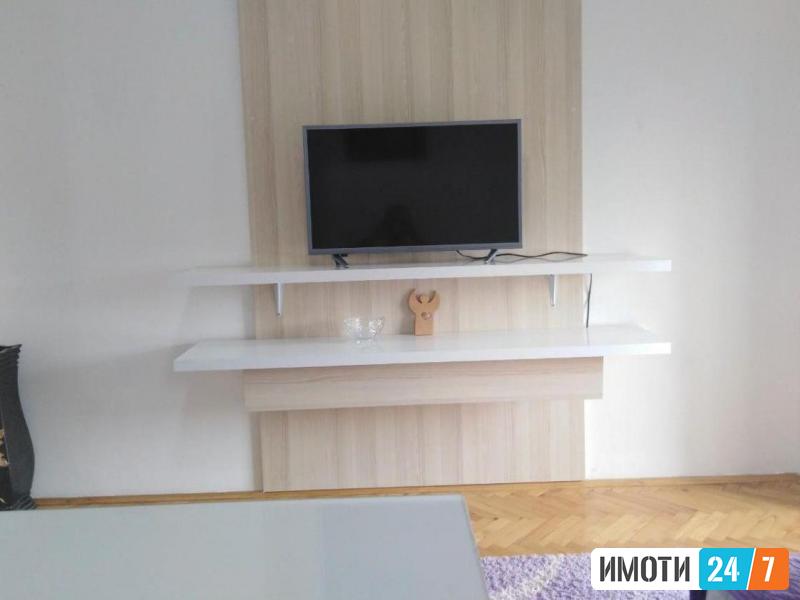 Се изнајмува двособен стан 45м2Мичурин