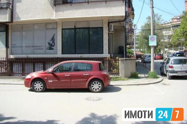 Се изнајмува деловен простор 45м2Капиштец