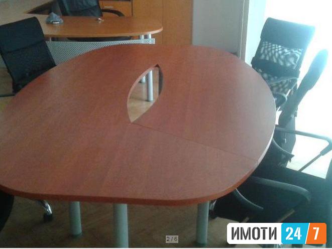 Се изнајмува деловен простор 45м2Капиштец