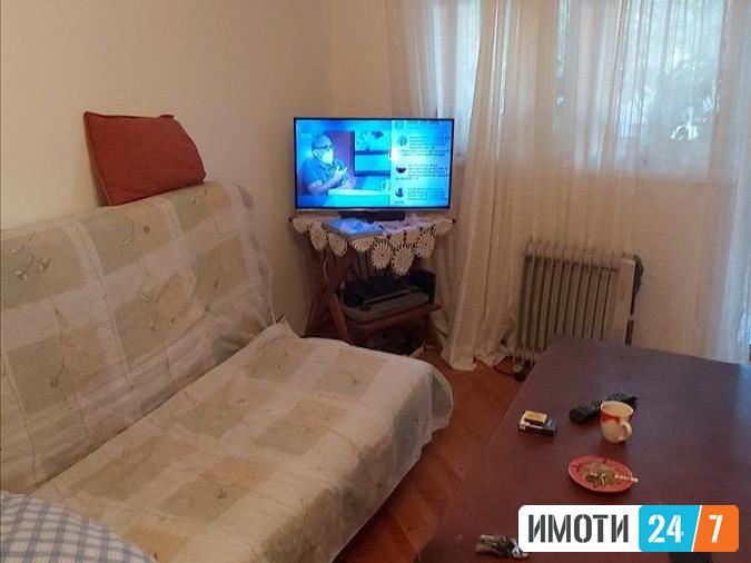 Се издава четворособен стан 65м2Карпош 2