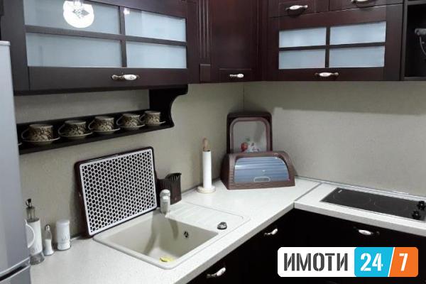 Се продава трособен стан 45м2Аеродром