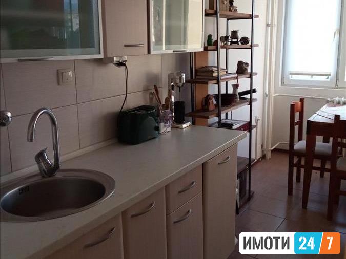 Се продава одличен двособен стан 57м2Кисела Вода