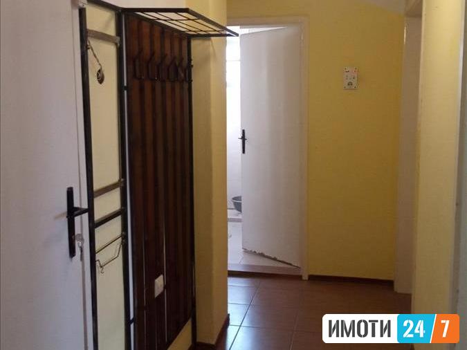 Се продава одличен двособен стан 57м2Кисела Вода